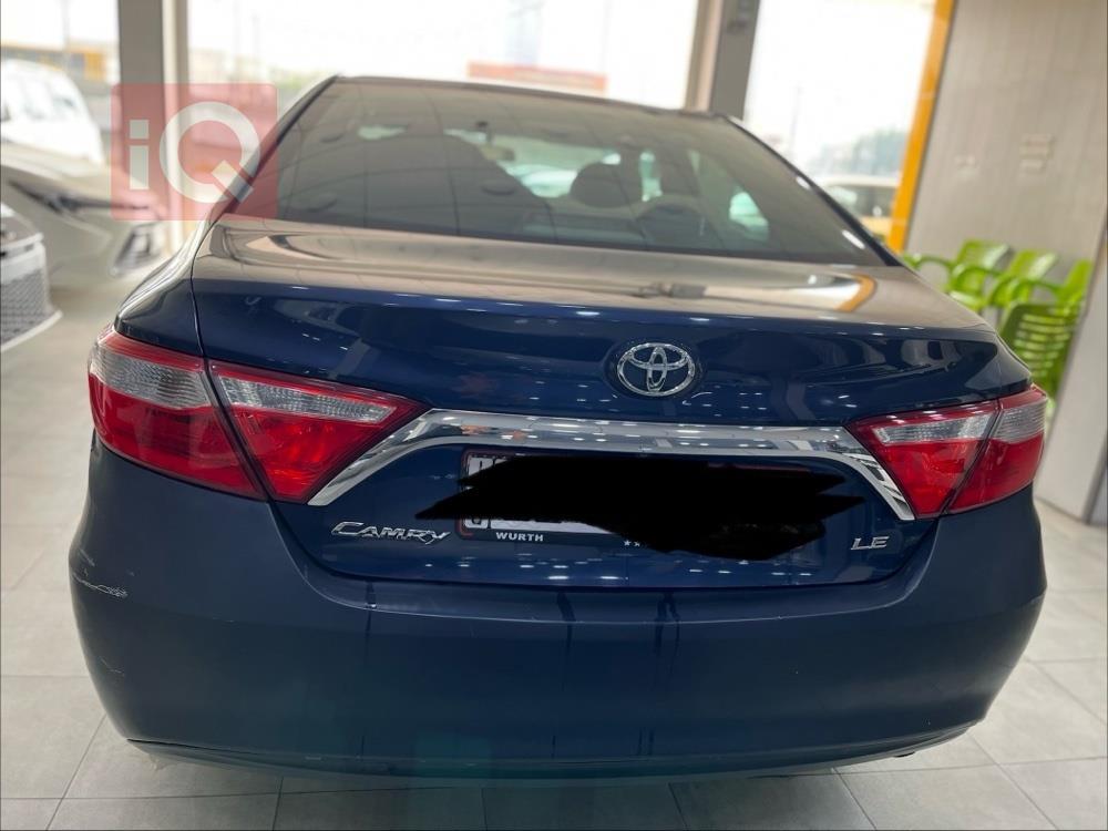 تۆیۆتا کامری